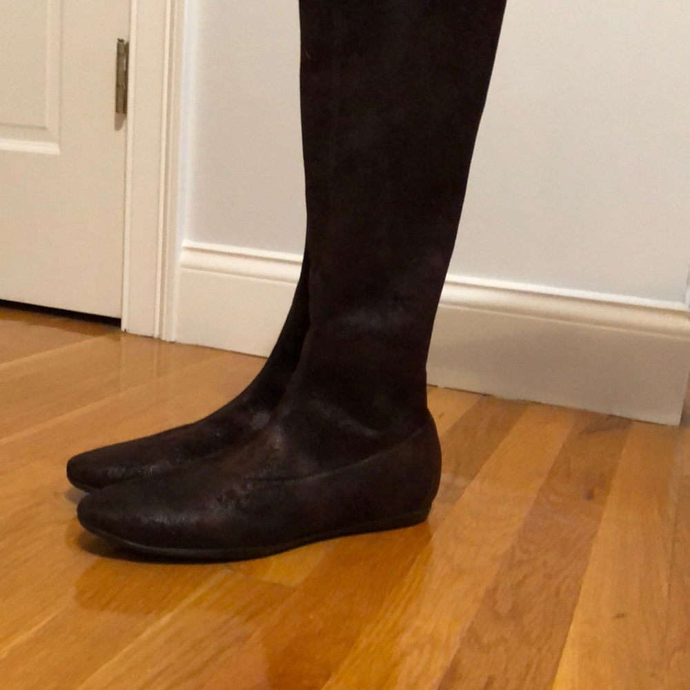 Donald Pliner knee length boot.